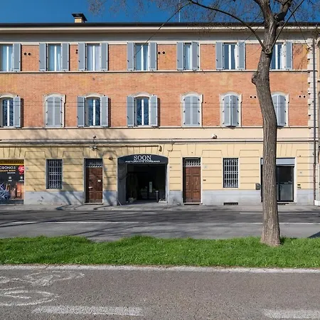 Bolognacentro 2bedr And Terrace Near Station Boloňa